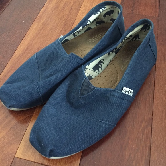 toms classic canvas mens